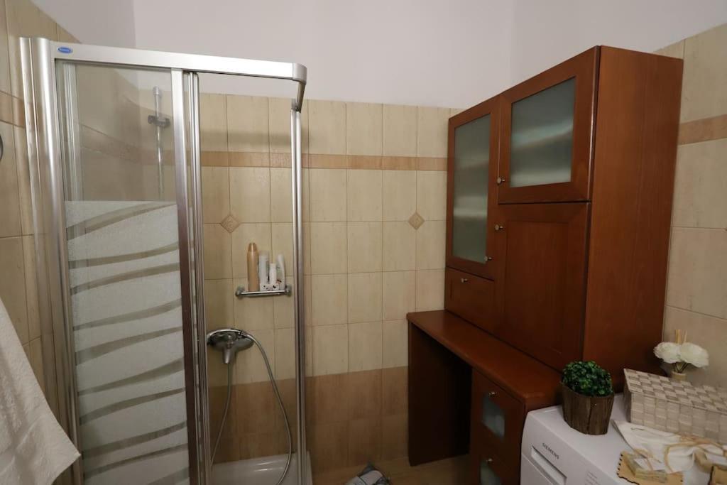 Διαμέρισμα Με Δωρεάν Πάρκινγκ Κοντά Στη Θάλασσα Alexandroupolis Buitenkant foto